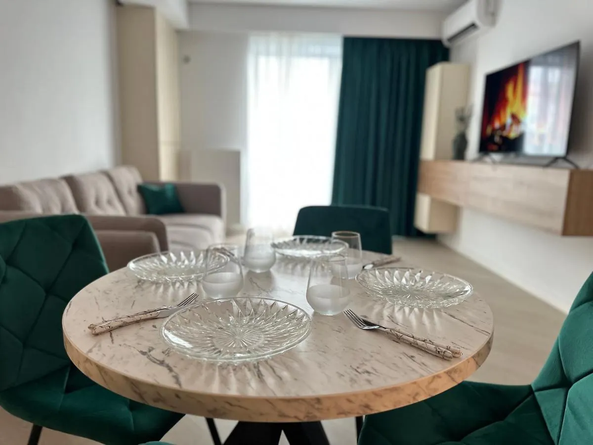 Cortina North 10Th Floor And Parking Apartment Bucharest